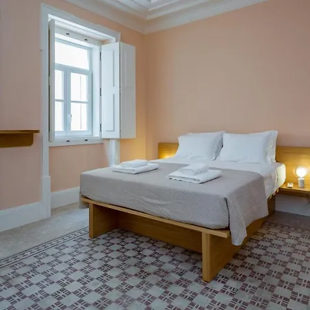Pombaline Building With Pool By Lovelystay Apartamento Vila Real de Santo António