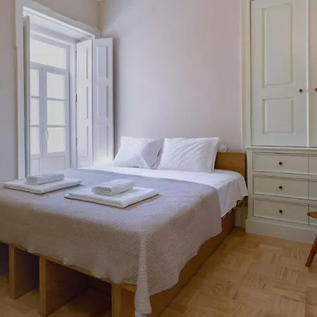 Διαμέρισμα Pombaline Building With Pool By Lovelystay Vila Real de Santo António