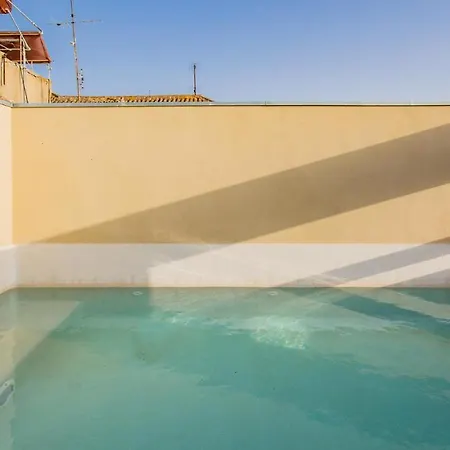 Pombaline Building With Pool By Lovelystay Διαμέρισμα