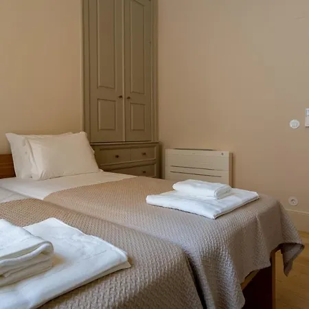 Pombaline Building With Pool By Lovelystay Διαμέρισμα Vila Real de Santo António